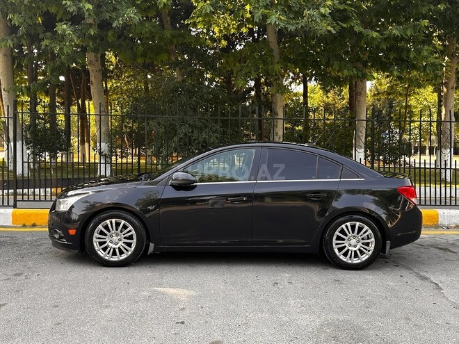 Chevrolet Cruze 2013, 299,000 km - 1.4 л - Bakı