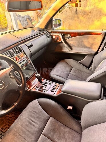 Mercedes E 240 2000, 230,000 km - 2.4 l - Lənkəran