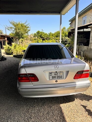 Mercedes E 240 2000, 230,000 km - 2.4 l - Lənkəran