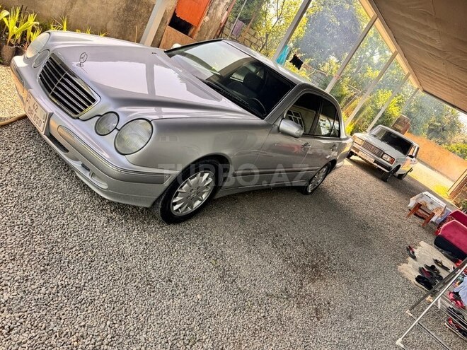 Mercedes E 240 2000, 230,000 km - 2.4 l - Lənkəran