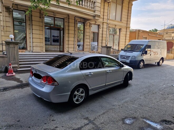 Honda Civic 2007, 297,000 km - 1.3 l - Bakı