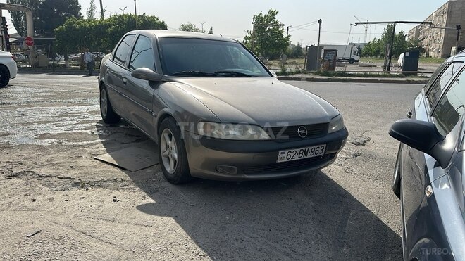 Opel Vectra 1997, 450,000 km - 1.8 л - Bakı