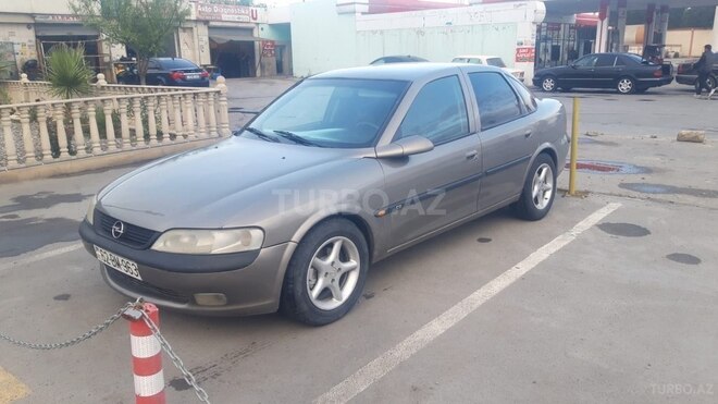 Opel Vectra 1997, 450,000 km - 1.8 л - Bakı