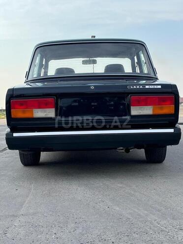 LADA (VAZ) 2107