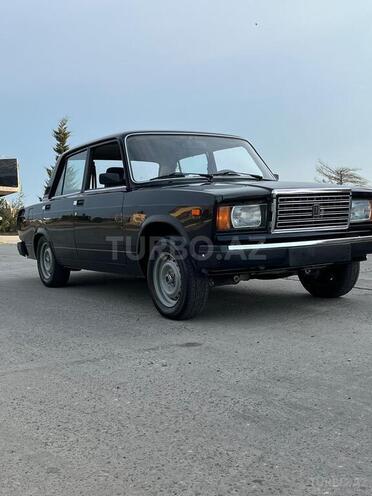 LADA (VAZ) 2107