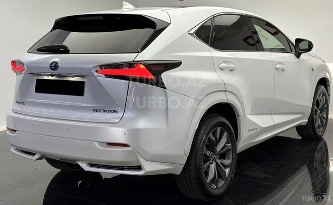 Lexus NX 300h