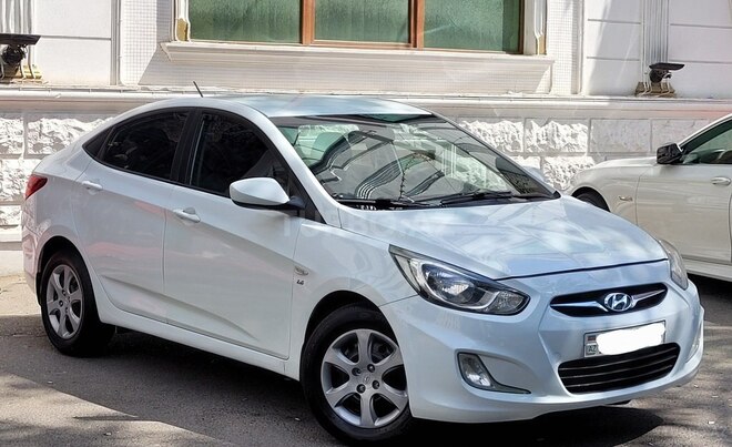 Hyundai Accent