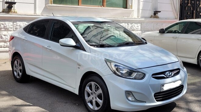 Hyundai Accent