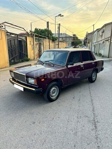 LADA (VAZ) 2107