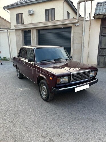 LADA (VAZ) 2107