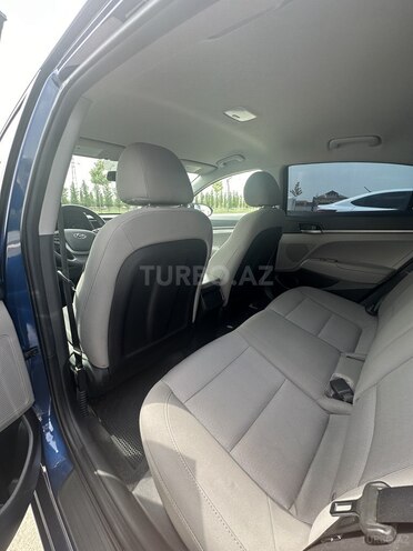 Hyundai Elantra 2016, 106,300 km - 2.0 л - Bakı