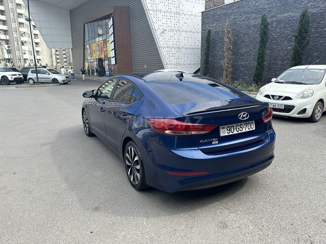 Hyundai Elantra 2016, 106,300 km - 2.0 л - Bakı