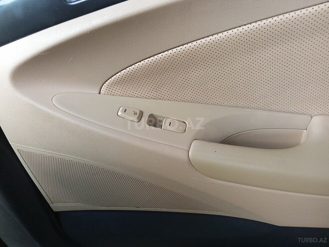 Hyundai Sonata 2011, 201,868 km - 2.4 l - Bakı
