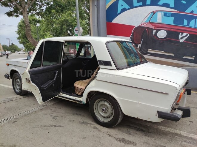 LADA (VAZ) 2106