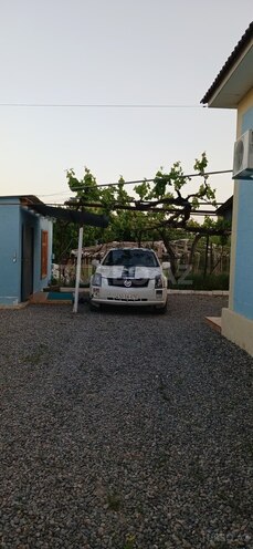 Cadillac SRX 2009, 228,000 km - 4.6 l - Salyan