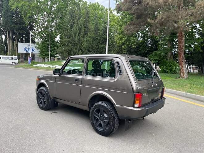 LADA (VAZ) Niva