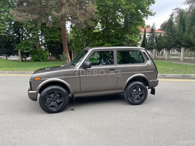 LADA (VAZ) Niva