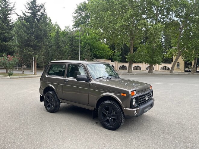 LADA (VAZ) Niva