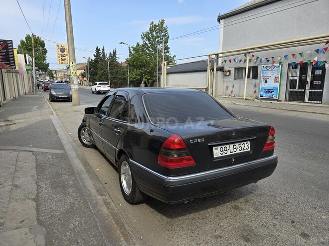 Mercedes C 220