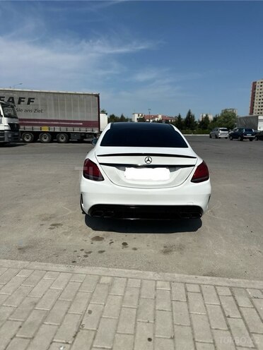 Mercedes C 300