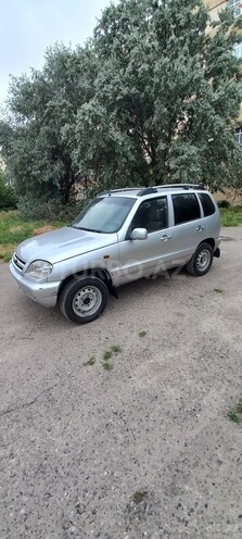Chevrolet Niva 2004, 170,560 km - 1.7 l - Şirvan