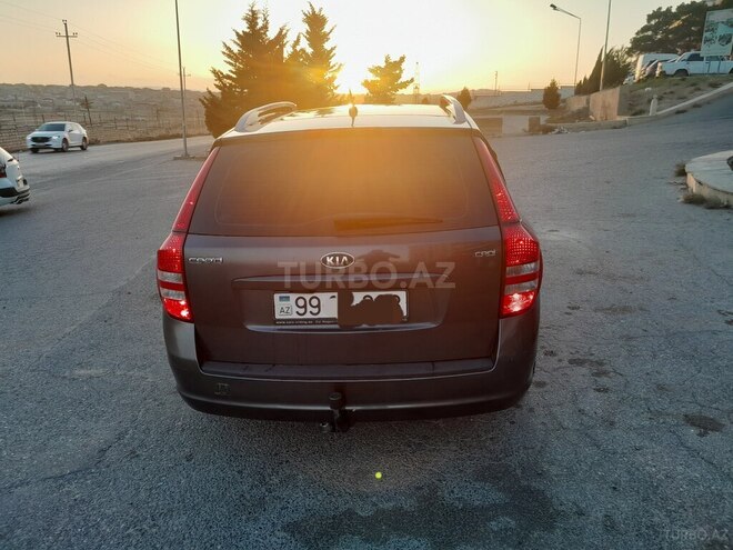 Kia Ceed 2009, 364,000 km - 1.6 л - Bakı