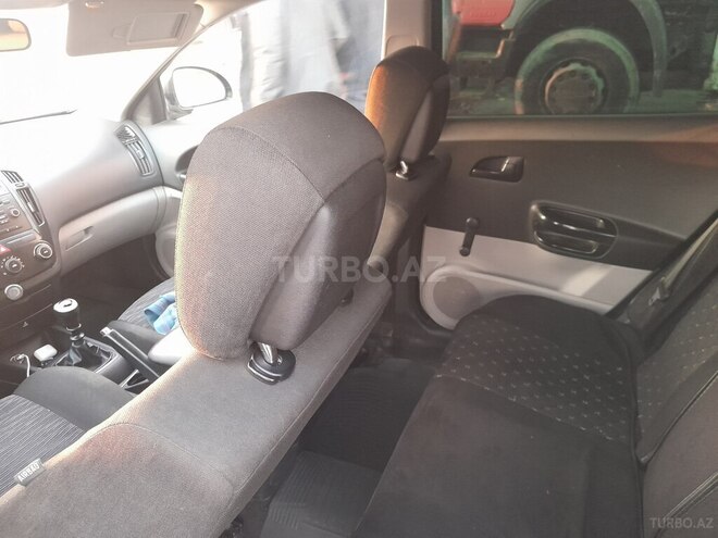 Kia Ceed 2009, 364,000 km - 1.6 л - Bakı