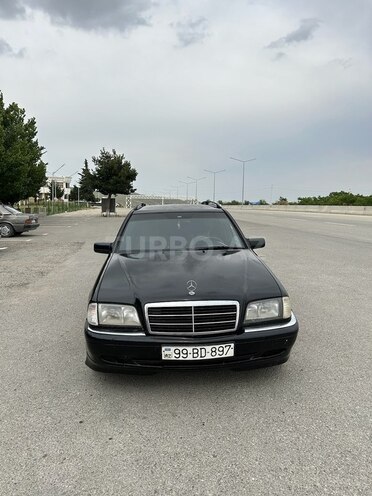 Mercedes C 180