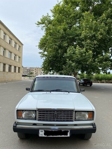 LADA (VAZ) 2107