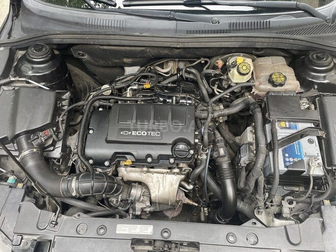 Chevrolet Cruze 2011, 422,888 km - 1.4 л - Bakı