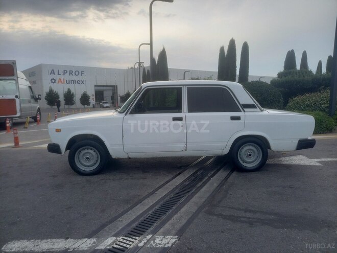 LADA (VAZ) 2107