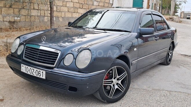 Mercedes E 230 1995, 560,000 km - 2.3 l - Bakı