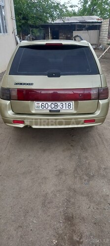 LADA (VAZ) 2111