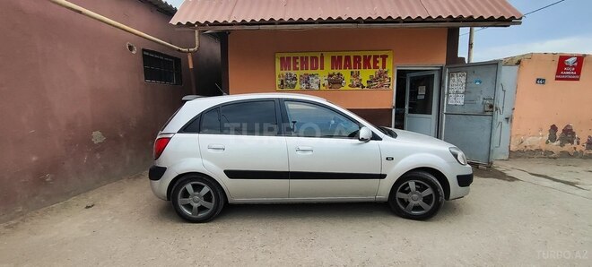 Kia Rio 2009, 381,000 km - 1.4 l - Bakı