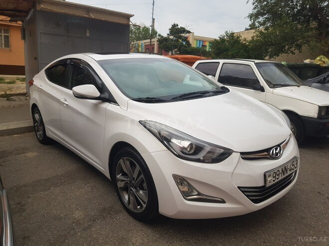 Hyundai Elantra