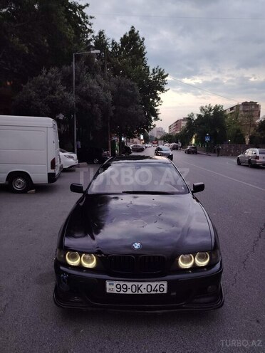 BMW 528 1999, 325,000 km - 2.8 l - Bakı
