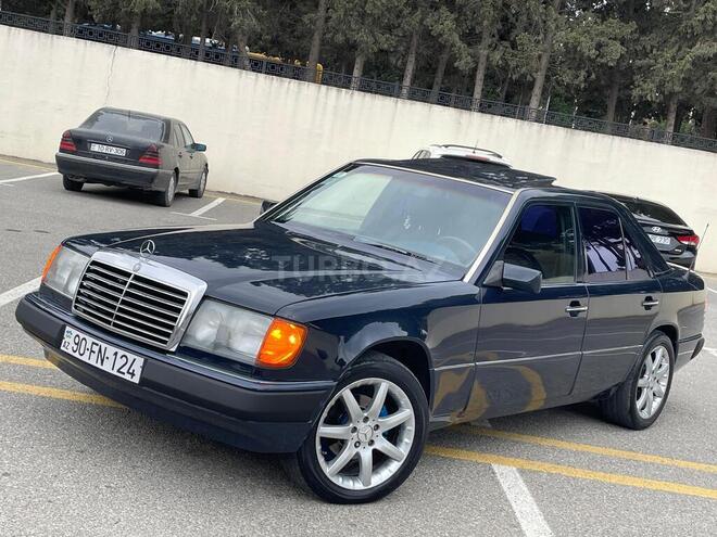 Mercedes E 200 1992, 301,378 km - 2.0 л - Sumqayıt