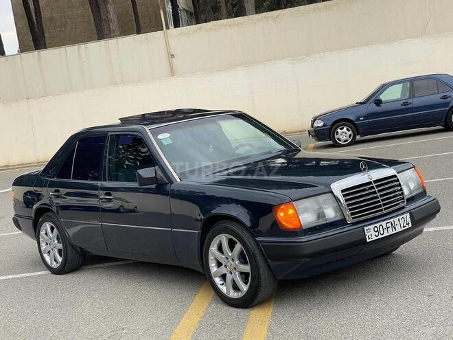 Mercedes E 200 1992, 301,378 km - 2.0 л - Sumqayıt
