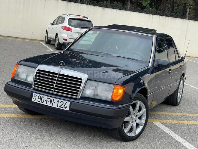 Mercedes E 200 1992, 301,378 km - 2.0 л - Sumqayıt