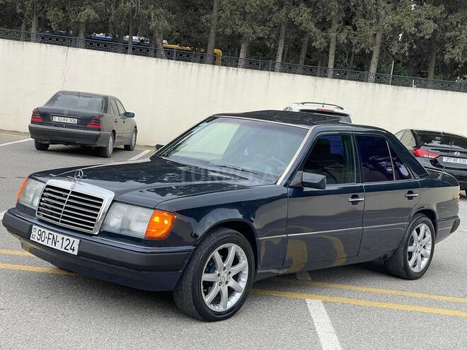Mercedes E 200 1992, 301,378 km - 2.0 л - Sumqayıt