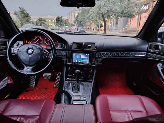 BMW 528 1999, 325,000 km - 2.8 l - Bakı