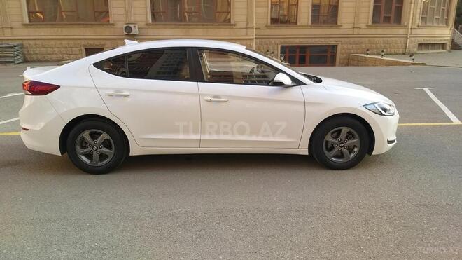 Hyundai Avante 2016, 140,000 km - 1.6 l - Bakı