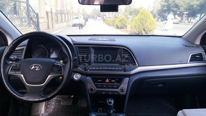 Hyundai Avante 2016, 140,000 km - 1.6 l - Bakı