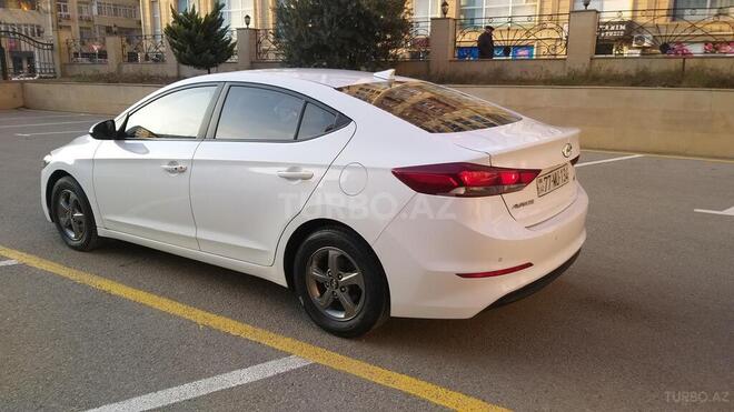 Hyundai Avante 2016, 140,000 km - 1.6 l - Bakı