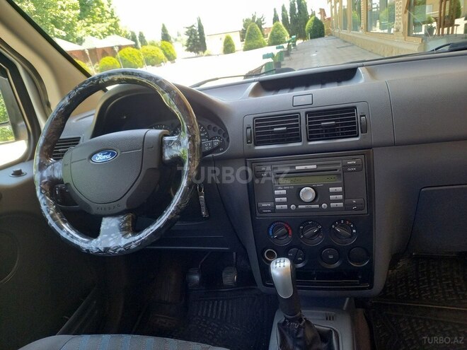 Ford Tourneo Connect