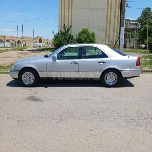Mercedes C 200 1995, 437,258 km - 2.0 л - Oğuz