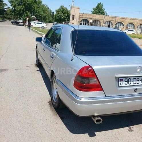 Mercedes C 200 1995, 437,258 km - 2.0 л - Oğuz