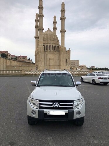 Mitsubishi Pajero 2007, 199,000 km - 3.0 л - Bakı