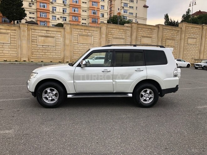 Mitsubishi Pajero 2007, 199,000 km - 3.0 л - Bakı