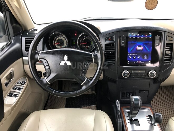 Mitsubishi Pajero 2007, 199,000 km - 3.0 л - Bakı
